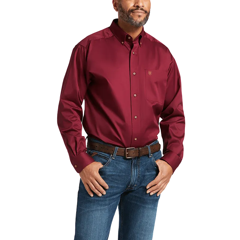 Ariat Men's Solid Twill Classic Fit Shirt