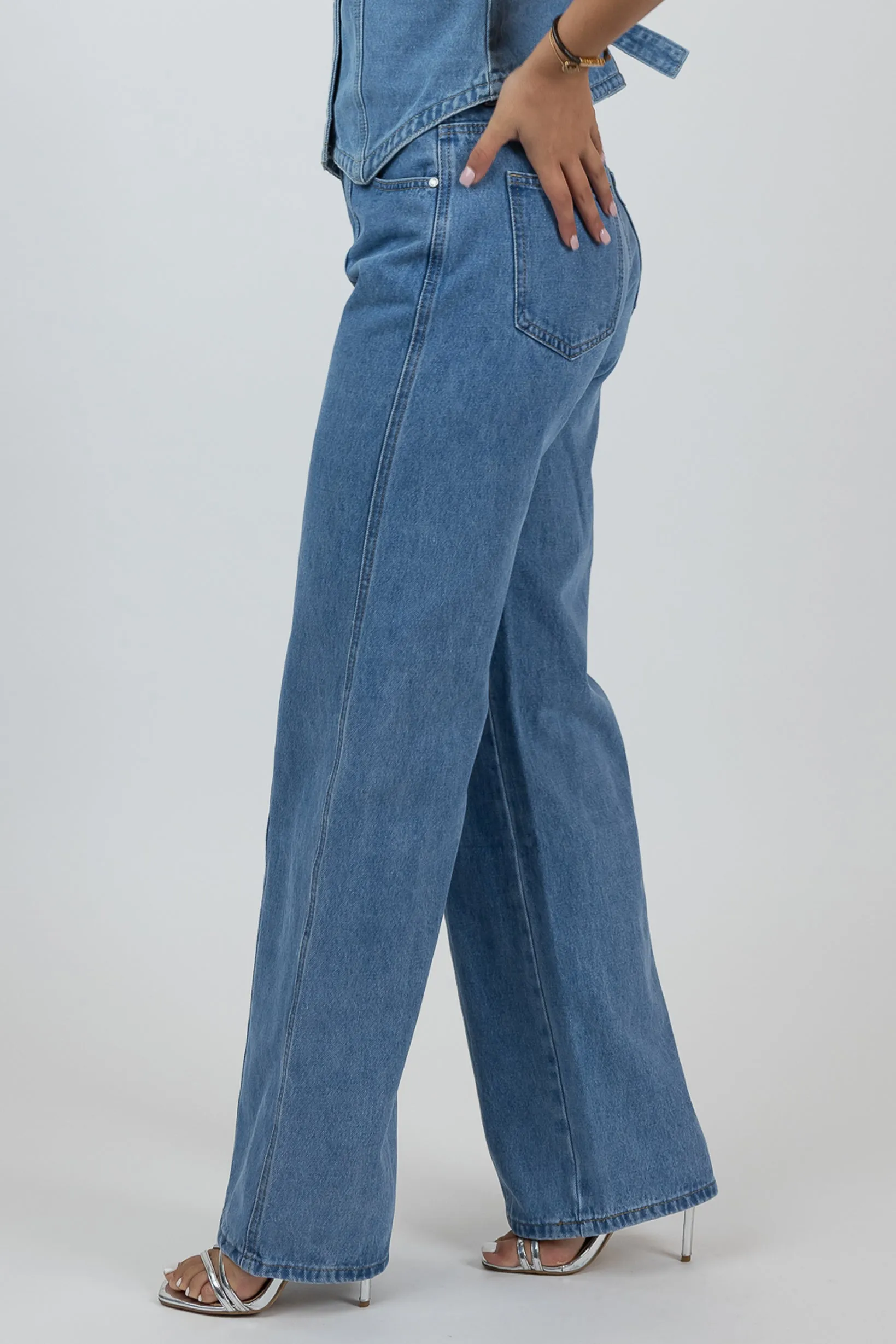 Demi Detailed Straight Leg Jeans