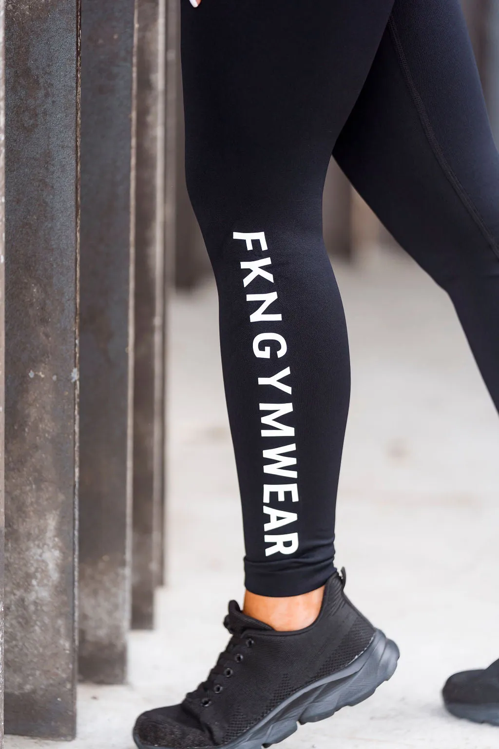 Flex Classic | Women's Seamless Scrunch Bum Leggings | Black