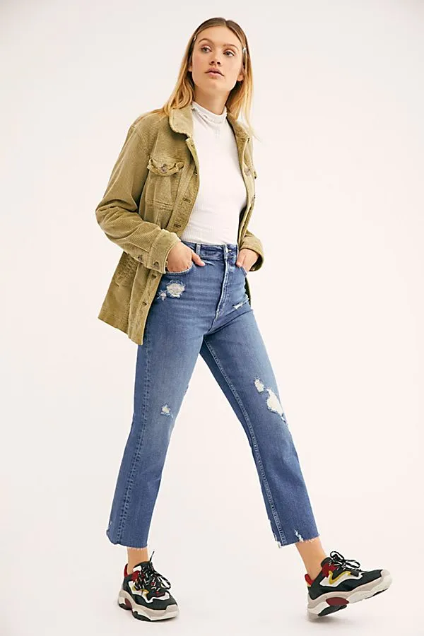 HIGH SLIM STRAIGHT- LEG JEANS