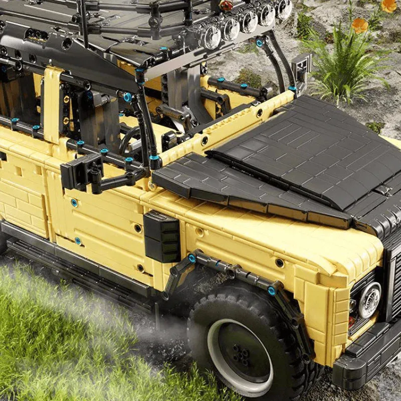 LAND ROVER DEFENDER SAFARI EDITION | 3379PCS